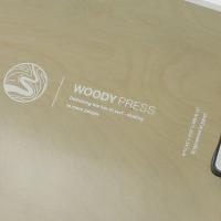 WOODYPRESS スケートボード　カービングシリーズ　32"Carving / ライトグレー